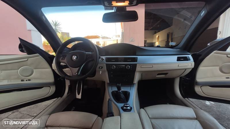 BMW 320 d - 17