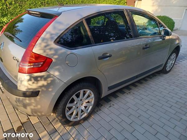 Citroën C4 1.6 16V Impress - 3