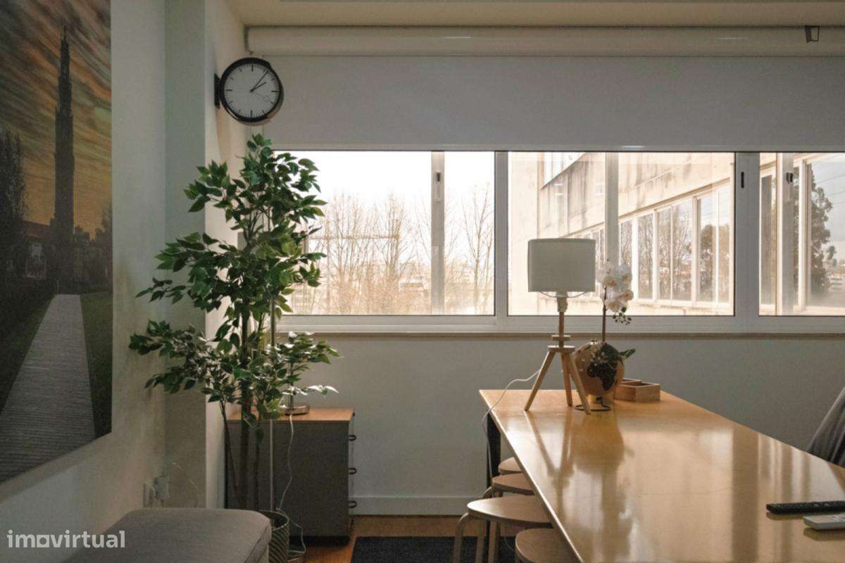 Estúdio - localizado em Ramalde Porto - Grande imagem: 3/8