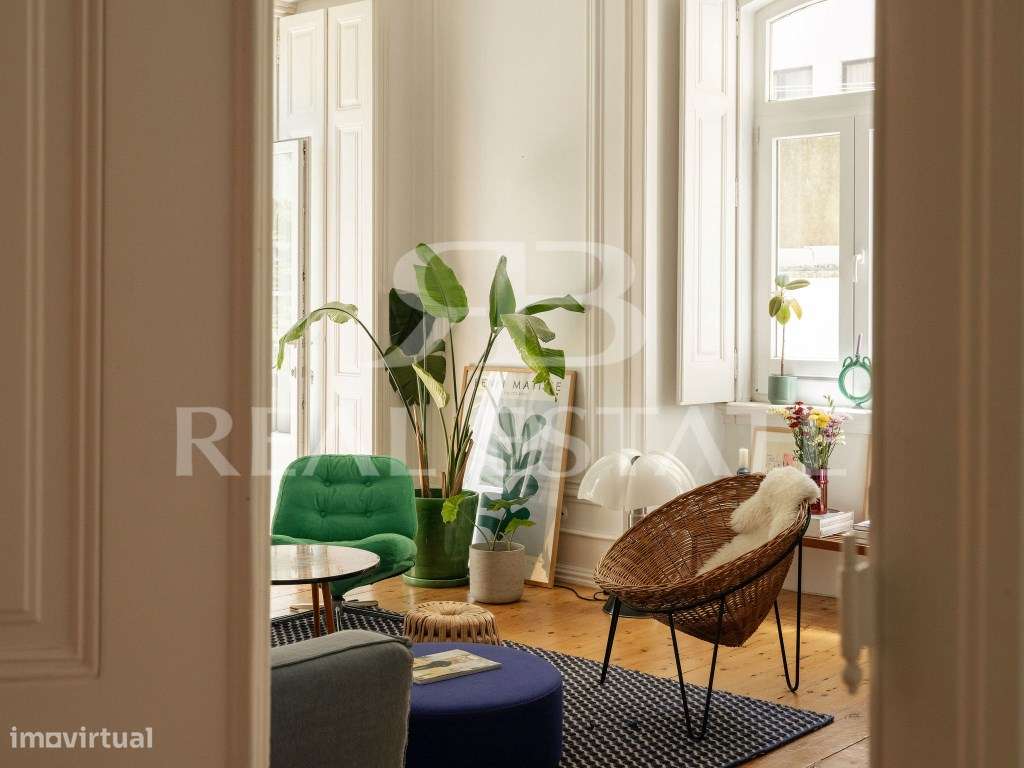 T4 Renovado + JARDIM | Centro Lisboa.-28