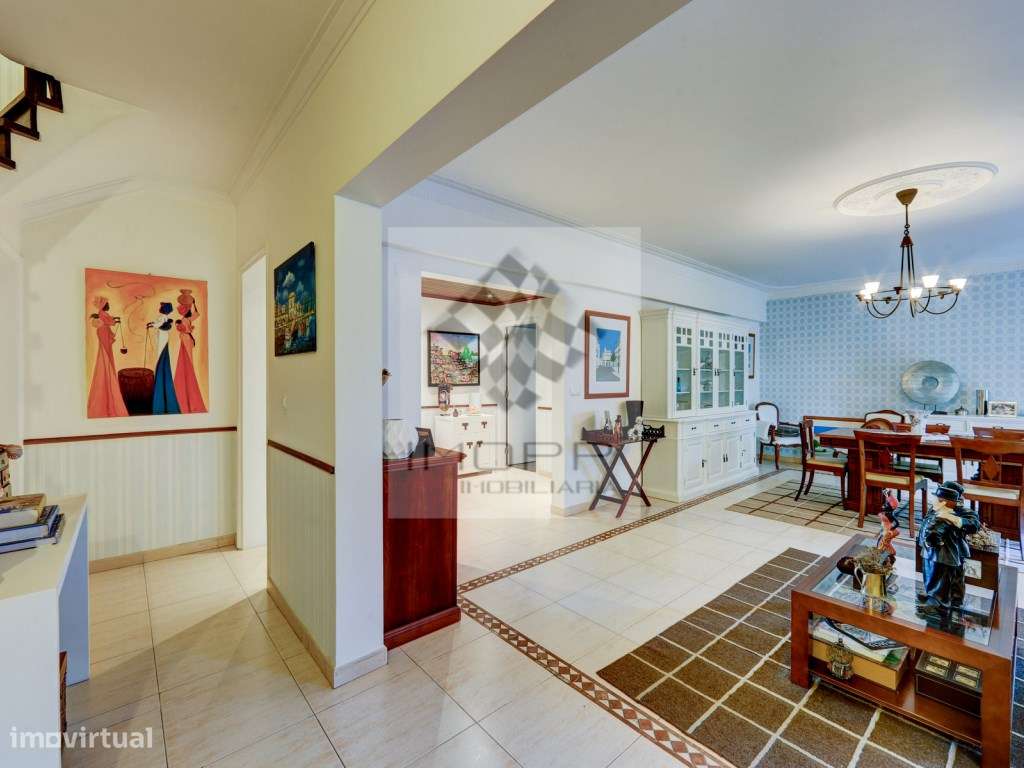 Moradia de Excelência na Amadora - Exclusividade, Conforto e Locali...-7