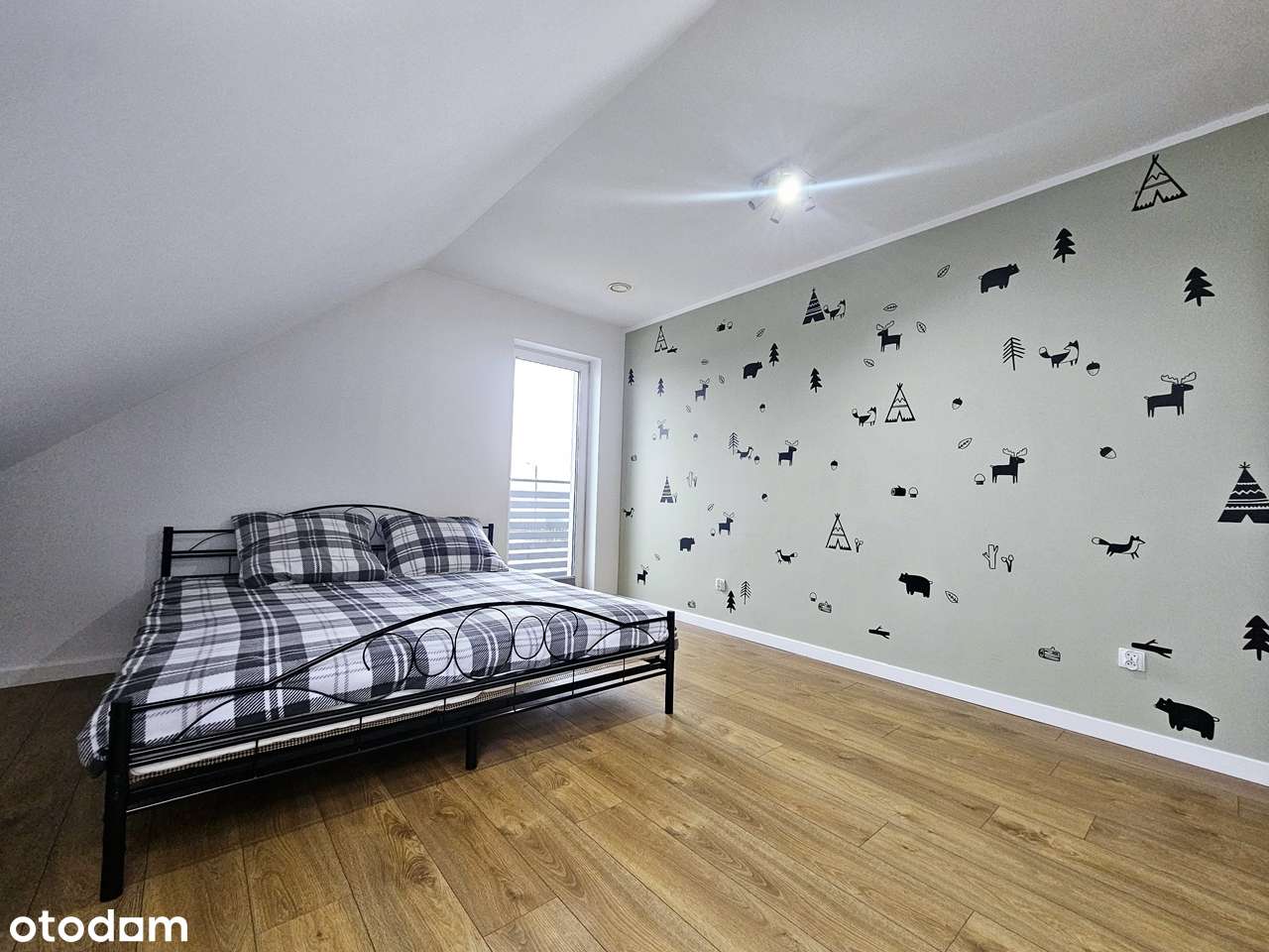 Dom marzeń - nowoczesny i gotowy do zamieszkania!-12