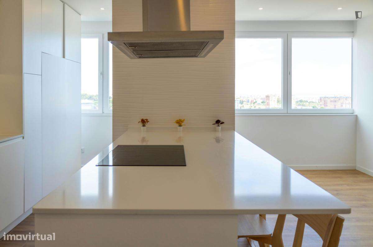 Quarto - localizado em Olaias Lisbon - Grande imagem: 5/9