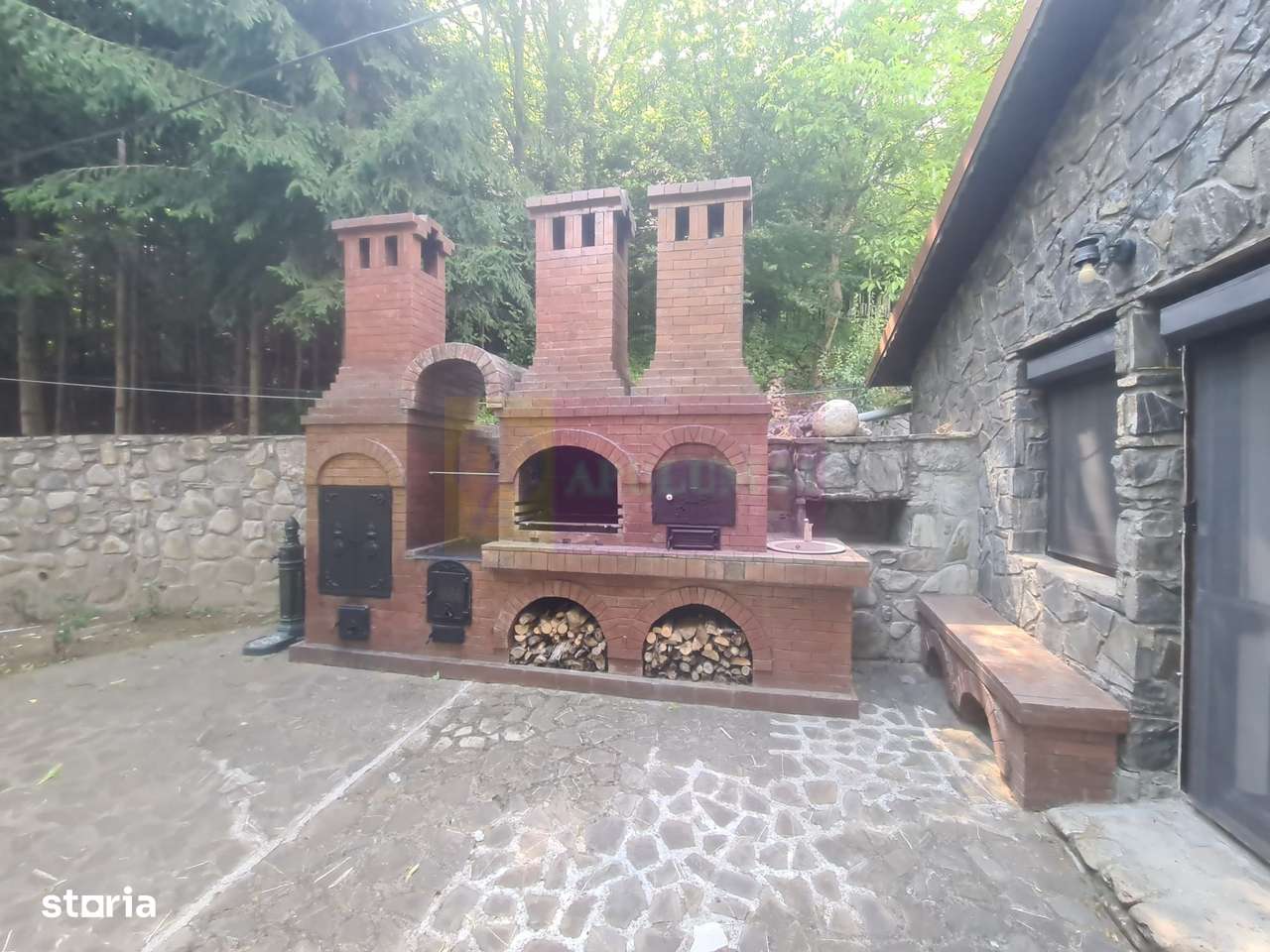 Vila de vanzare in Campina - Zona Lunca Mare - Imagine principală: 3/20