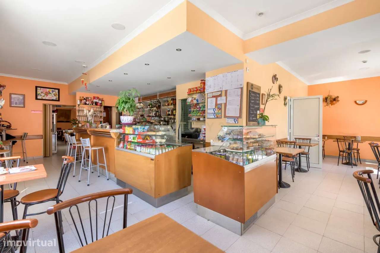 Imóvel de Comércio e Serviços - Grande imagem: 2/20