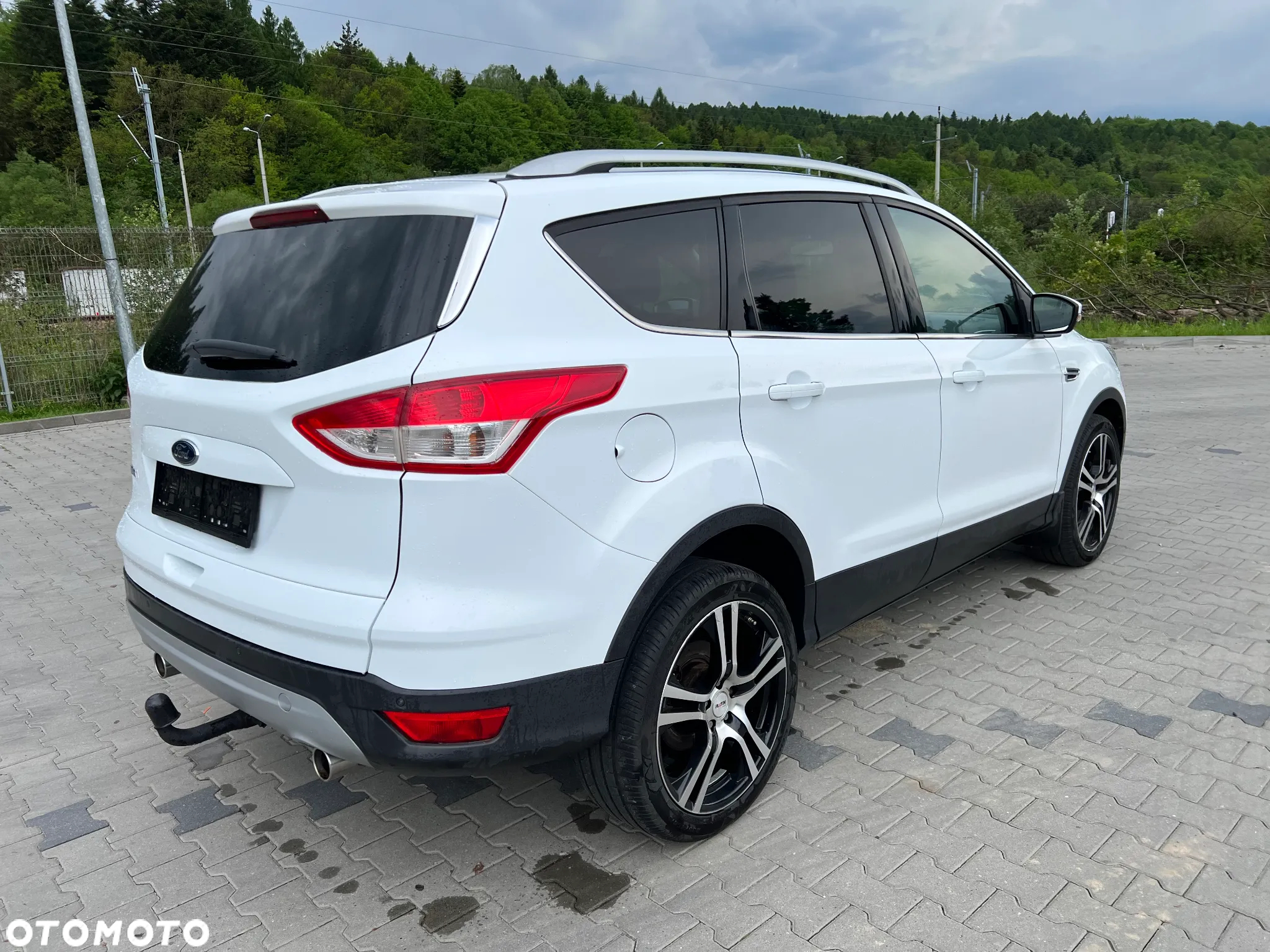 Ford Kuga 2.0 TDCi 4x4 Titanium - 5