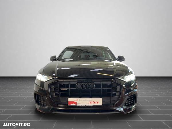 Audi Q8 - 7