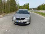 Skoda Octavia Combi 2.0 TDI DPF Elegance - 2