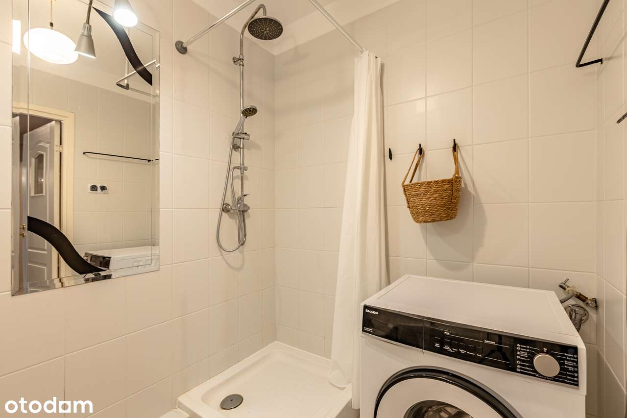 2 pokojowe mieszkanie z odrębną kuchnią - świetna lokalizacja-10