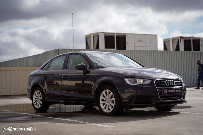 Audi A3 Limousine 1.6 TDI Attraction S tronic - 4