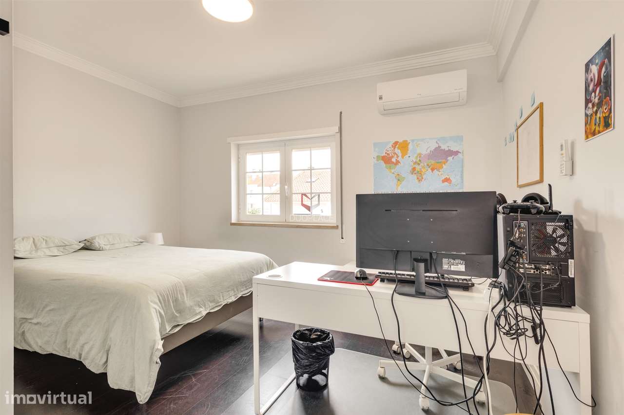 Moradia Premium T4 com Sótão, Ginásio, Garagem e Excelentes Áreas | Mo-38