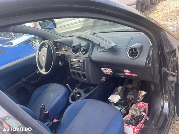 Piese Ford Fiesta 1.3 B - 6