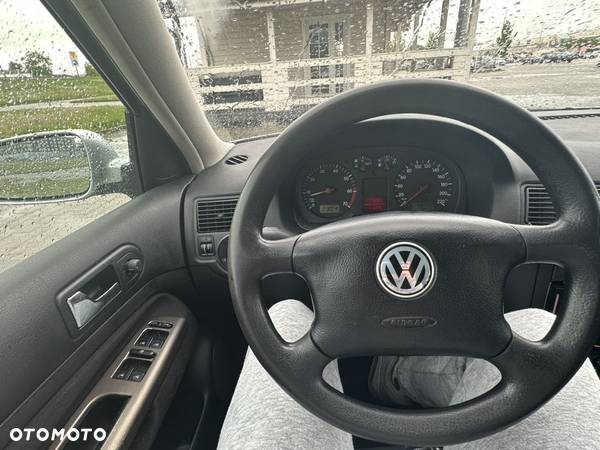 Volkswagen Golf IV 1.4 Basis - 17