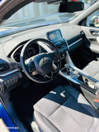 Mitsubishi Eclipse-Cross Plug-In Hybrid 4WD - 4
