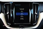 Volvo XC 60 T8 AWD Recharge Geartronic Inscription Expression - 28