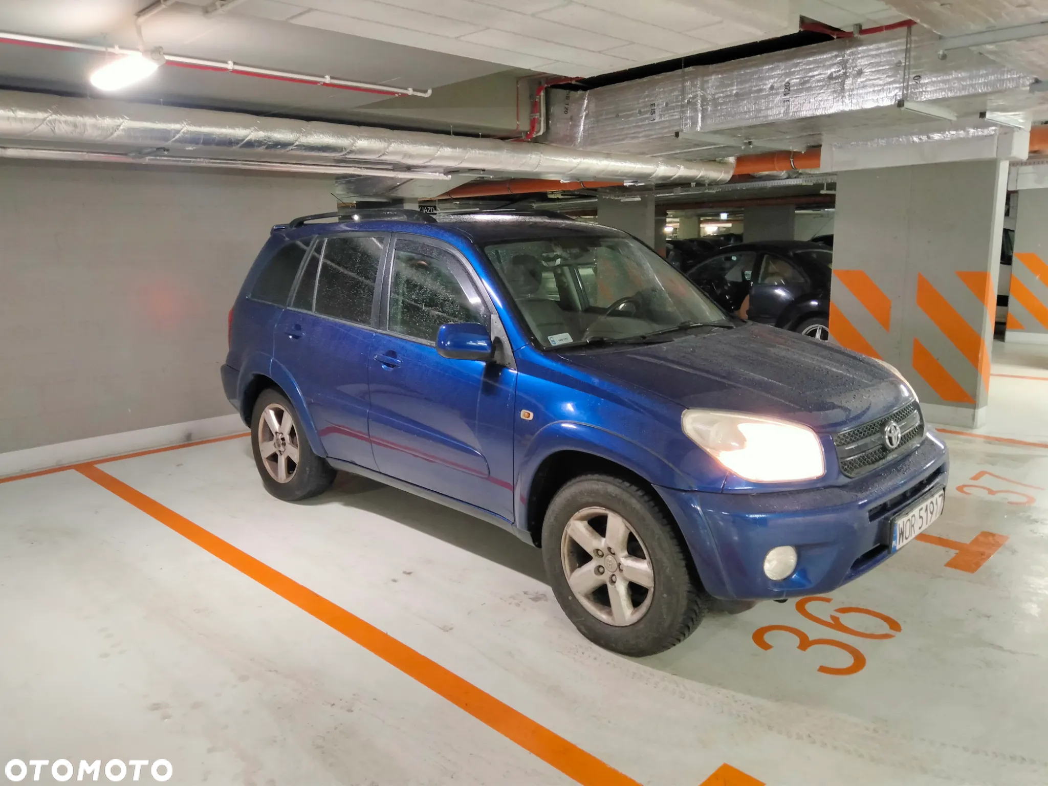 Toyota RAV4 - 2