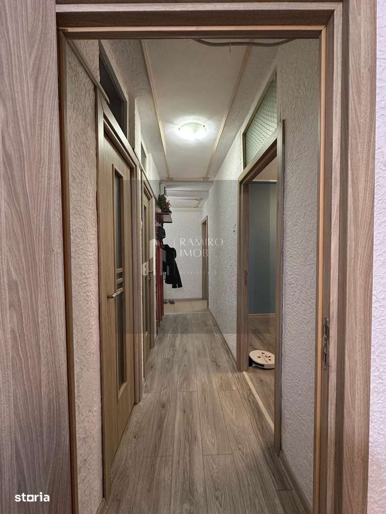3 Camere 70mp - Partial Renovat - Metrou Aparatori 1 MIN