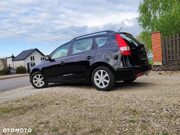 Hyundai I30 1.6 CRDi Base EU5 - 5