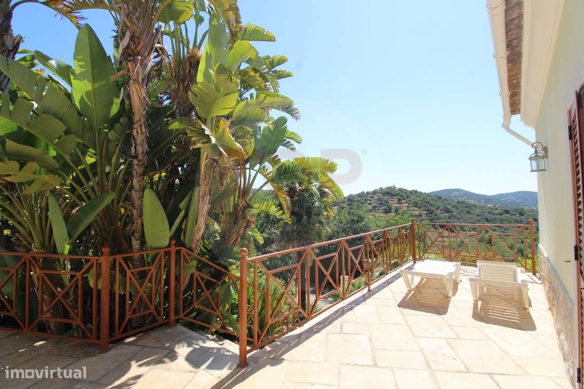 Moradia Isolada T6 com Vista Magnífica sobre a Serra em Estoi - Grande imagem: 5/60