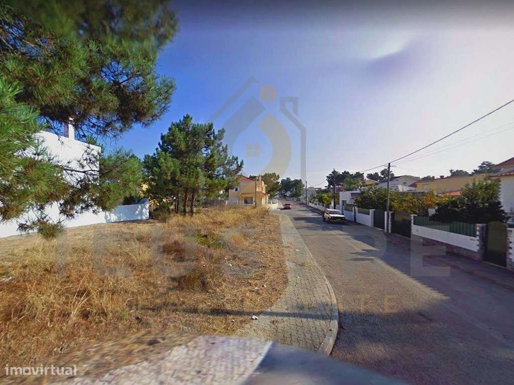 Moradia T4 geminada, com piscina, na localidade de Pinhal Conde da ...-13