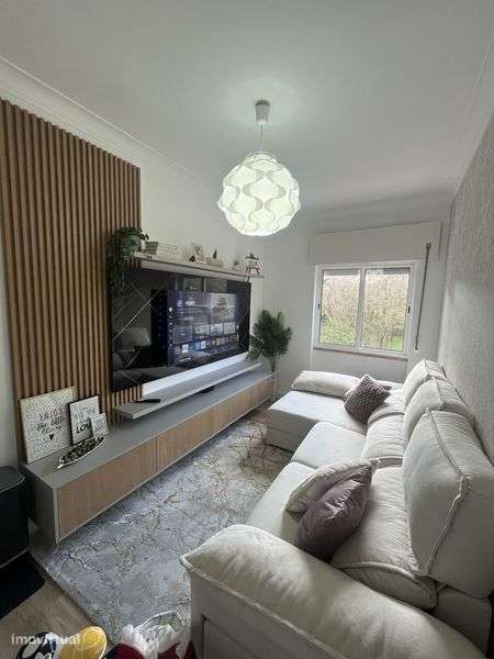 Apartamento em frente a estação - Grande imagem: 4/12