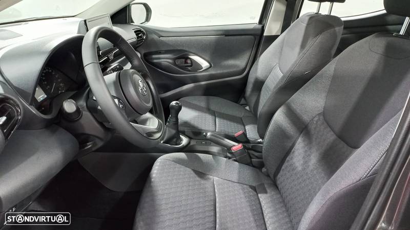 Toyota Yaris 1.0 VVT-i Comfort Plus - 12