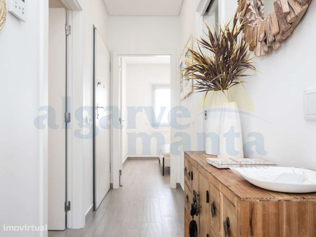 Apartamento T2 em Condomínio Privado - Perto da Praia da Manta Rota-12