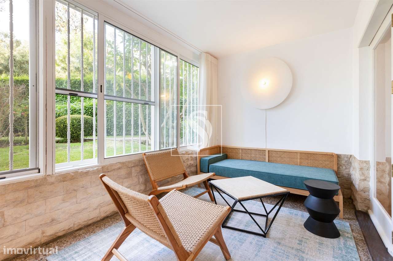 Apartamento T1 para venda mobiliado em Cascais com piscina e jardim-3