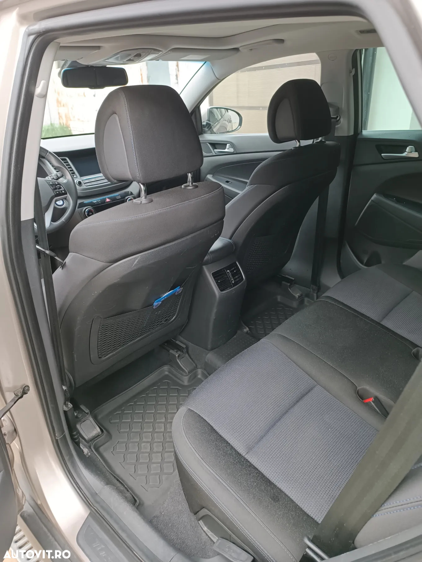 Hyundai Tucson blue 1.7 CRDi 2WD DCT Premium - 15