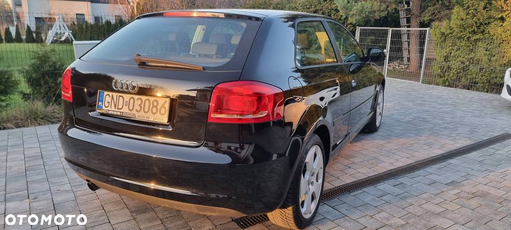 Audi A3 1.6 Ambition - 19