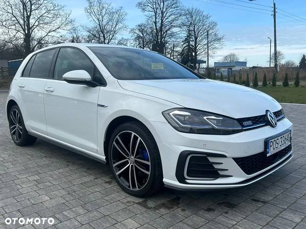 Volkswagen Golf 1.4 GTE Plug-In-Hybrid DSG - 5