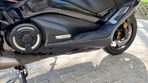 Yamaha Tmax - 18