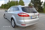 Ford Mondeo Turnier 2.0 Ghia - 38