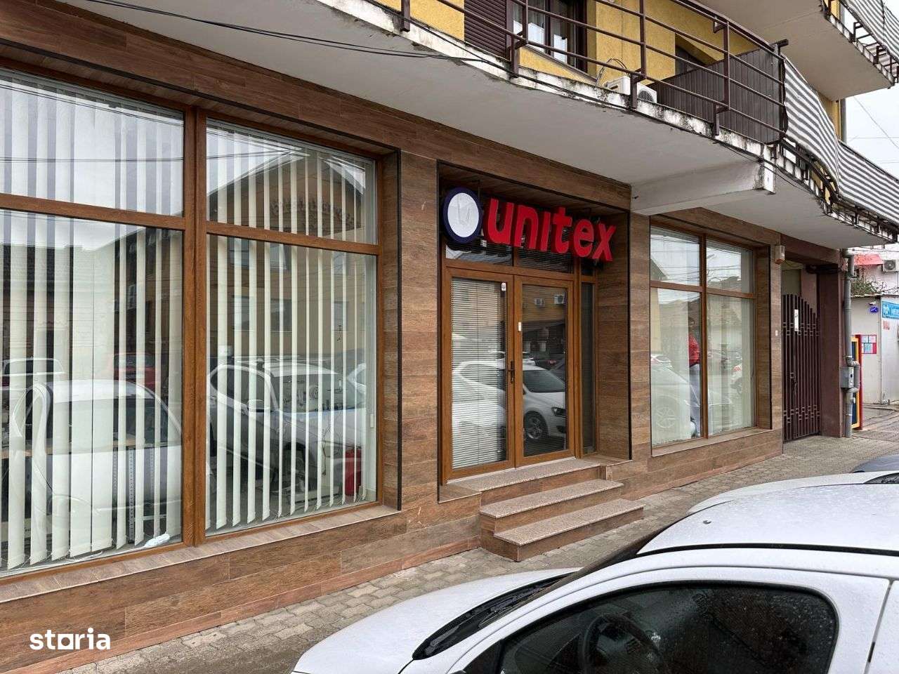Spatiu comercial de vanzare in zona Parneava - Imagine principală: 3/8