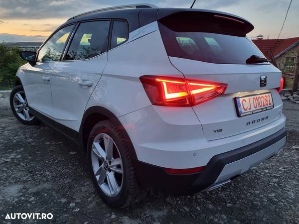 Seat Arona 1.0 TGI FR - 5