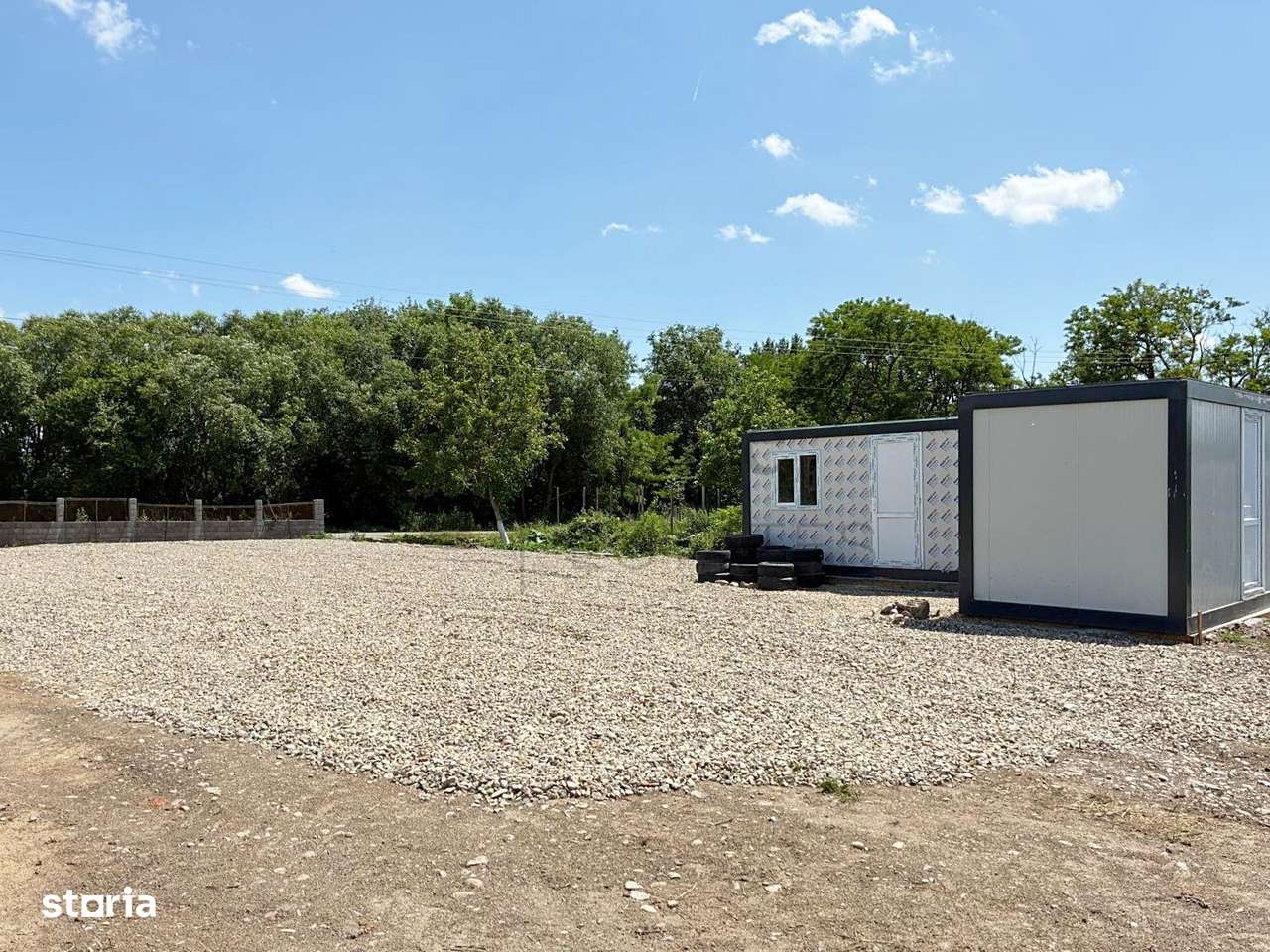 Teren 1637 mp cu 2 containere amenajate langa Barajul Tileagd - Imagine principală: 1/13