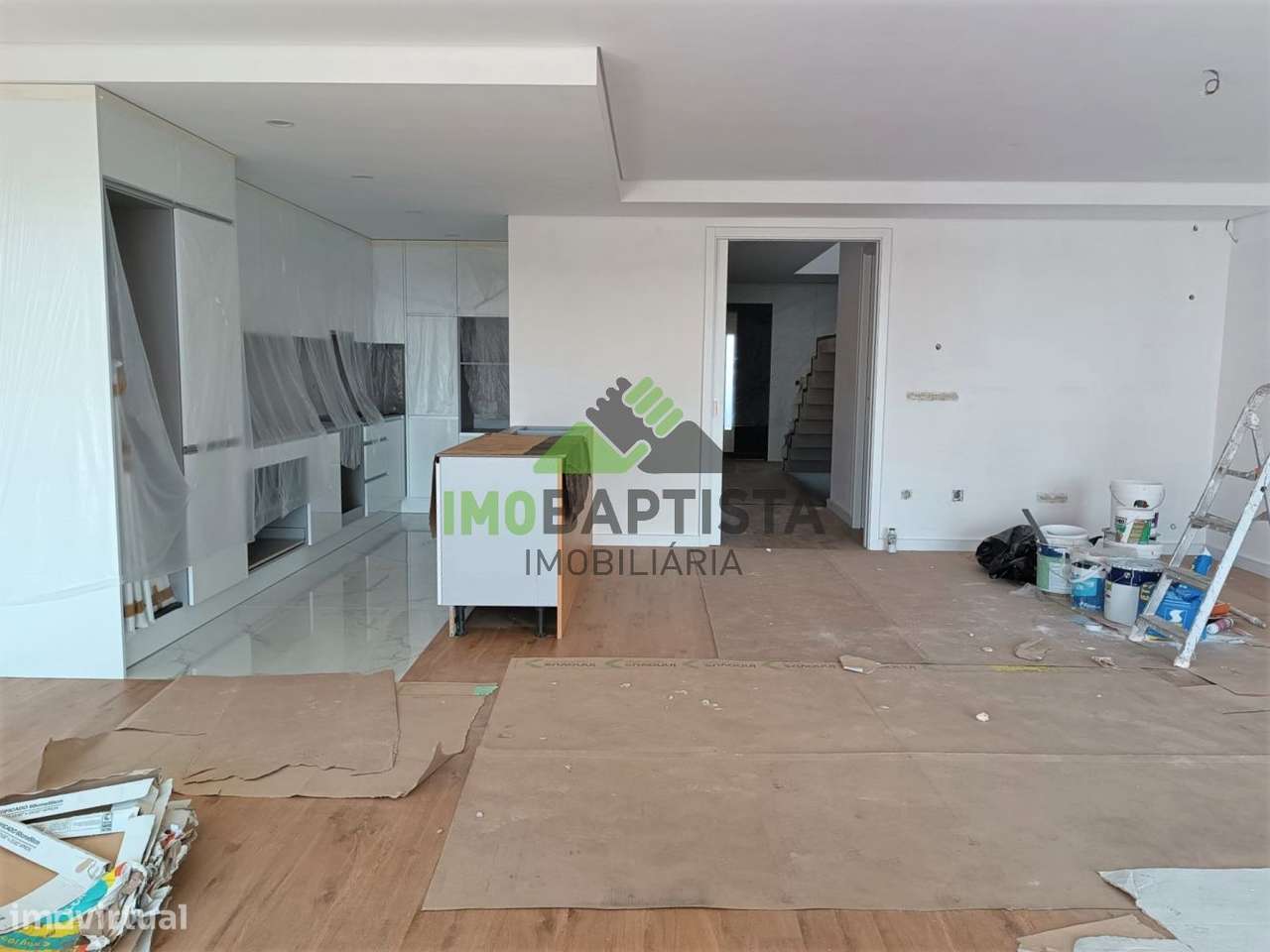 Moradia NOVA V4 no centro de Canedo-12