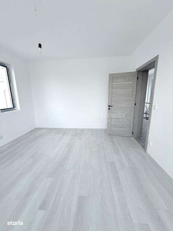 Vanzare Casa  - Vila - Prelungirea Ghencea - Cartierul Latin - teren 2-10