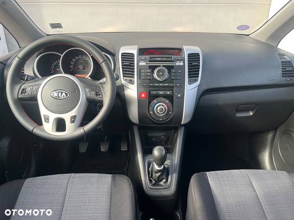 Kia Venga 1.4 CVVT Vision - 15