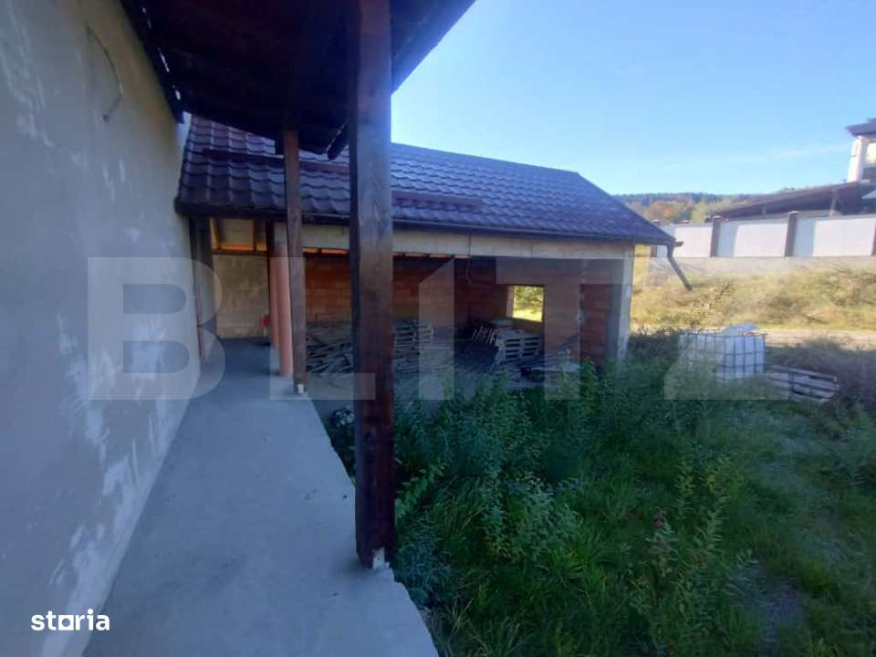 Casa 5 camere,2 nivele,150 mp,1500 mp de teren,zona Dealu Jelnei - Imagine principală: 4/11