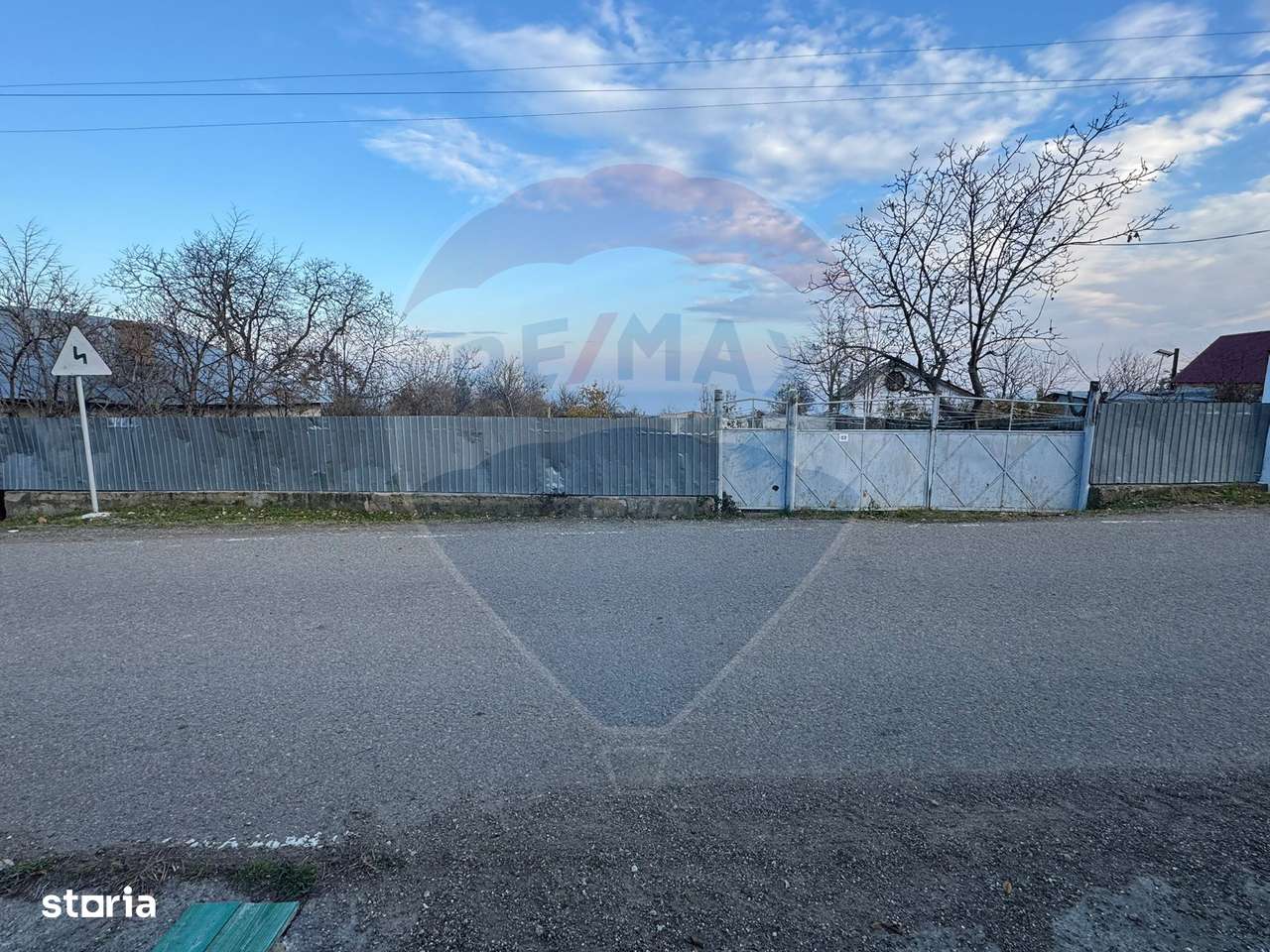 Teren 2636 mp în  Pădureni /Jariștea - Imagine principală: 2/5