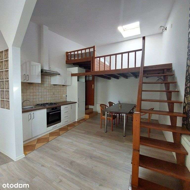 Lokal z osobnym wejściem i parkingniem - Pełny obrazek: 4/12