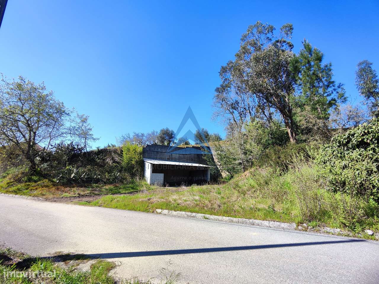 TERRENO PARA CONSTRUÇÃO - Grande imagem: 5/27