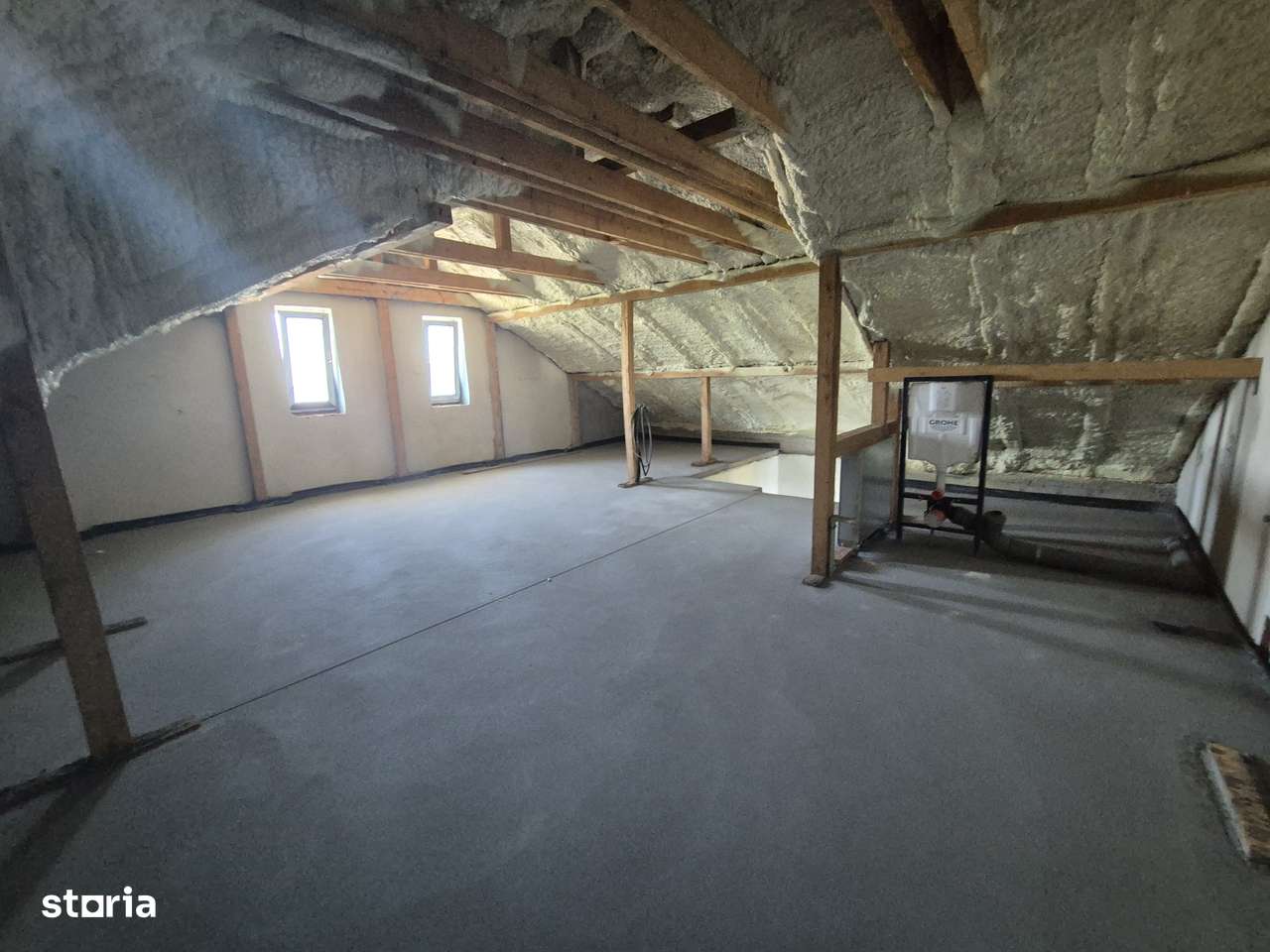 Casa 4 camere Berceni - Str Miorita 160 mp-13