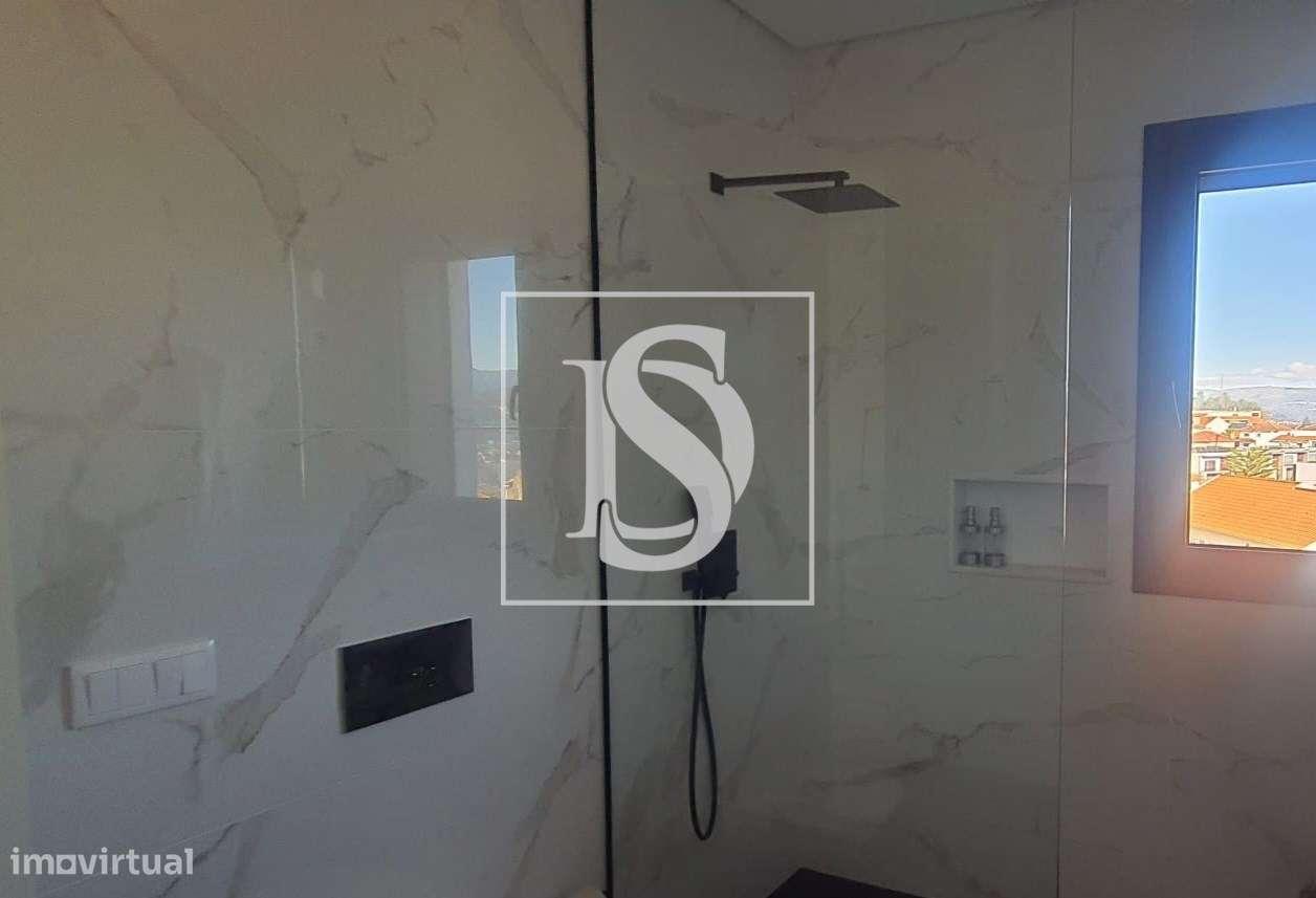 Moradia em Fafe com vista única-17