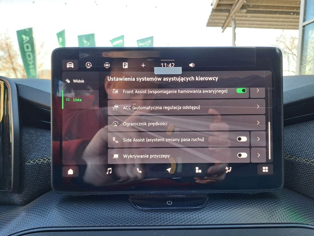 SKODA KODIAQ 1.5 TSI 150KM DSG mHEV DRIVE, dostępny od ręki, produkcja 2026