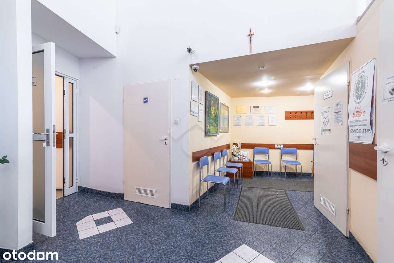 Lokal usługowy - PARKING - ul. Wróblewskiego - Stare Miasto-3