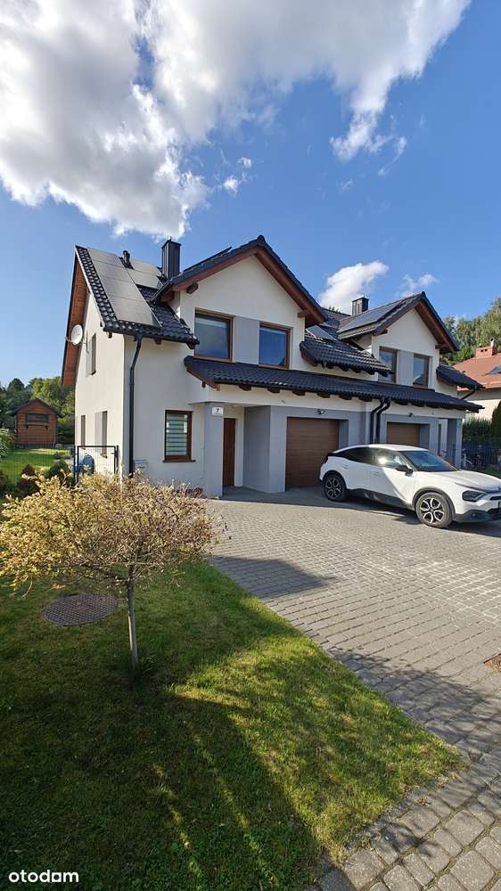 Bliźniak 2019, Banino – fotowoltaika, sauna, własna studnia, garaż