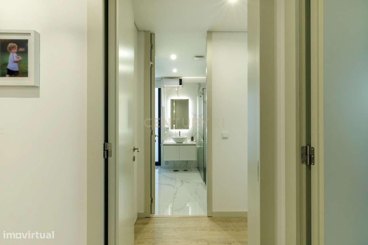 Apartamento Premium em Nogueira e Silva Escura, Maia-20