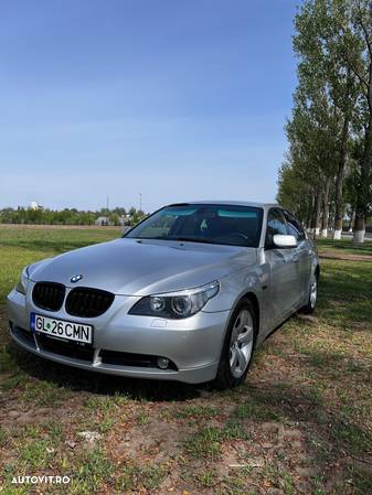 BMW Seria 5 525iA touring - 1